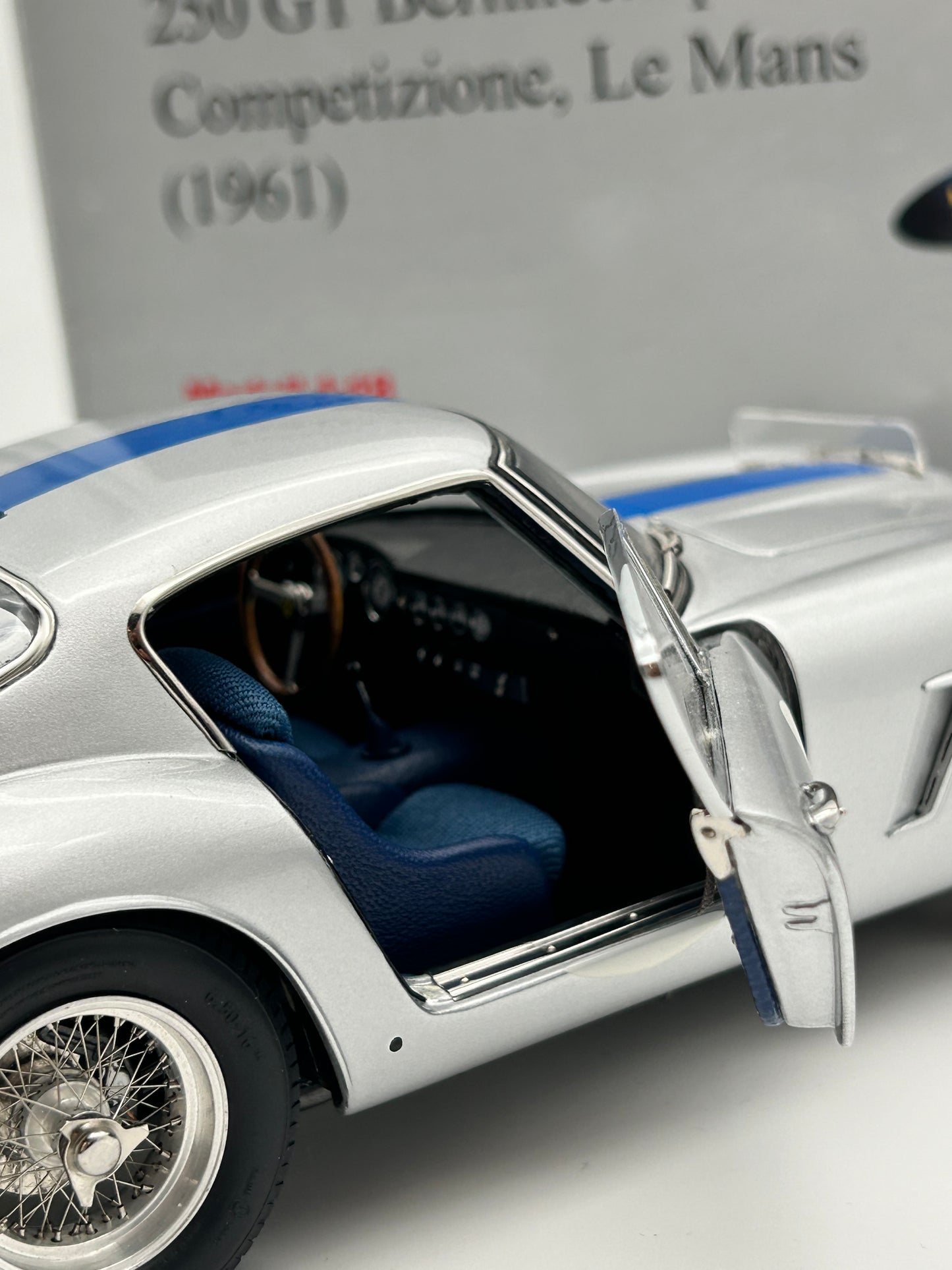 CMC 1/18 Ferrari 250 GT Berlinetta passo corto (SWB) Competizione, Le Mans, 1961